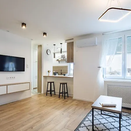 - Sunny - Cozy&modern Apartament Budapeszt