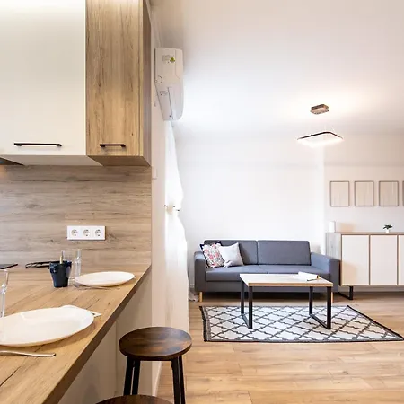 - Sunny - Cozy&modern * Budapeszt